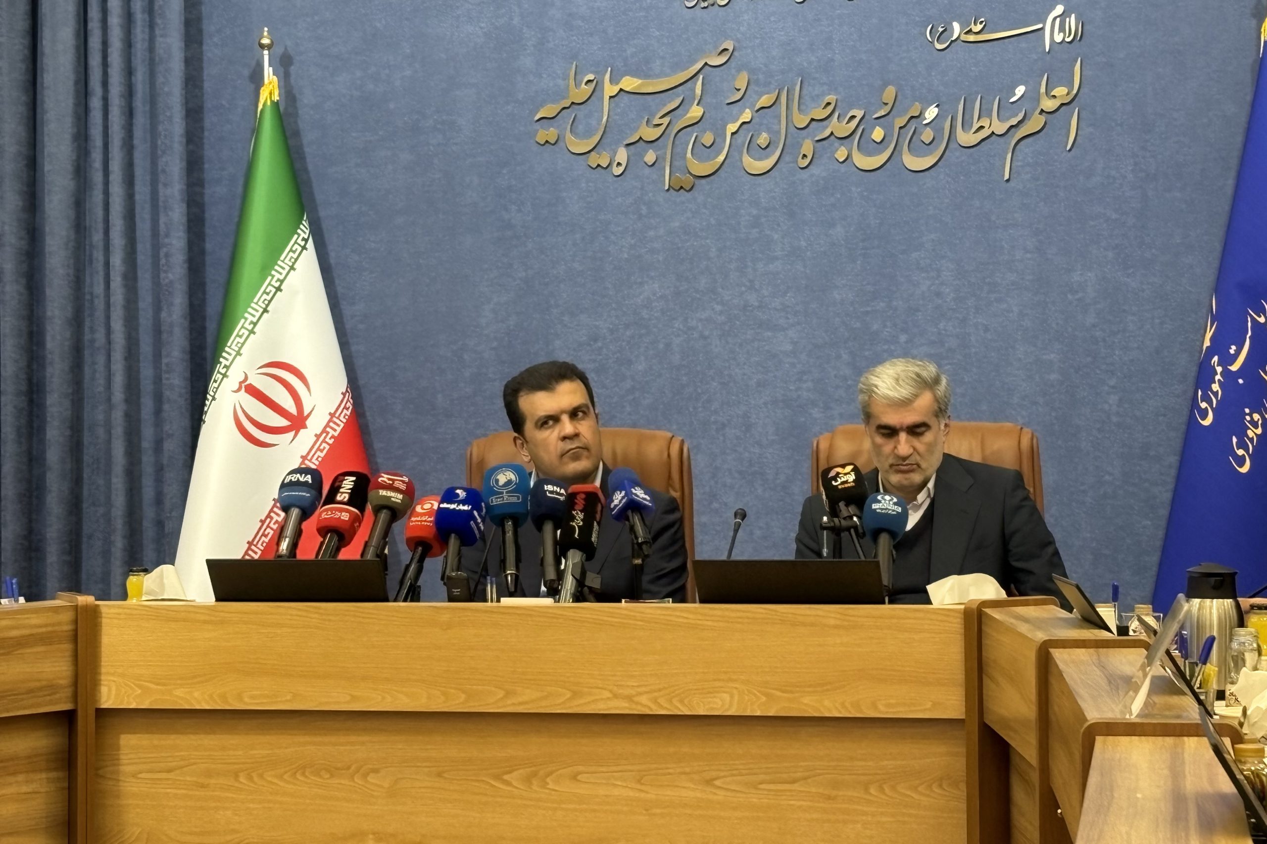 معاون علمی فناوری رییس جمهور: اینترنت تا آخر هفته وصل می‌شود