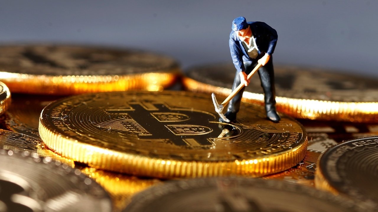 فاواپرس - دستورالعمل صدور مجوز برای استخراج رمزارز اصلاح شد
