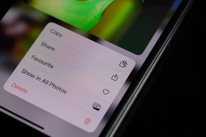 فاواپرس - ۱۰ برنامه برای حذف تصاویر تکراری از سیستم عامل‌های اندروید و iOS