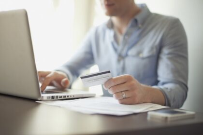 فاواپرس - تراکنش‌های دریافتی کارت‌به‌کارت هر فرد به 20 تراکنش روزانه محدود می‌شود