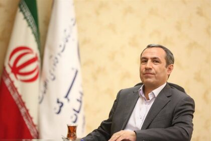 فاواپرس - رییس رگولاتوری: تعرفه اینترنت همراه بایستی افزایش یابد، اما امسال نه