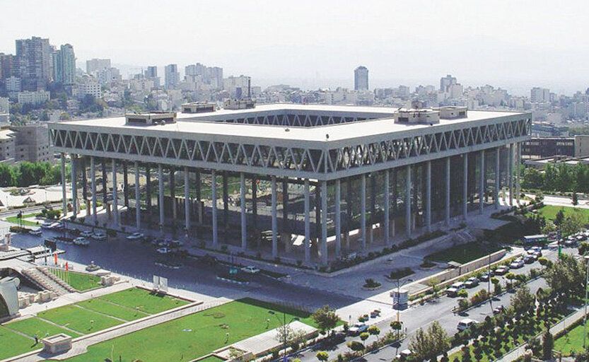 فاواپرس - آخرین تلاش‌های صداوسیما برای حفظ مرجعیت رسانه‌ای