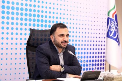 فاواپرس - وزیر ارتباطات: پروژه احداث ۲۰ میلیون فیبر نوری از اواسط بهمن کلید می‌خورد