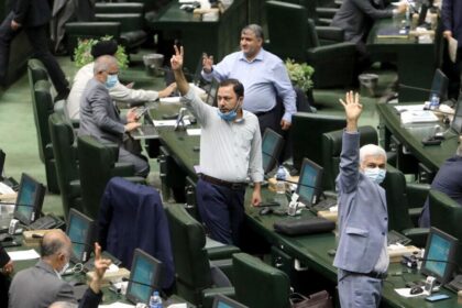 فاواپرس - بیانیه ۱۸۰ نماینده مجلس: دولت و دستگاه قضا با هتاکان فضای مجازی برخورد کنند