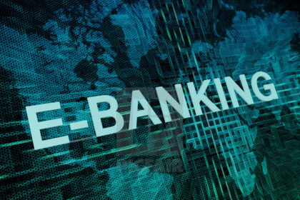 فاواپرس - رویکرد چابک توسعه محصول برای خدمات بانکداری دیجیتال