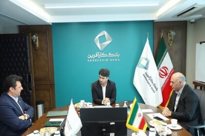 فاواپرس - تفاهم‌نامه همکاری بین بانک و بیمه کارآفرین به امضا رسید