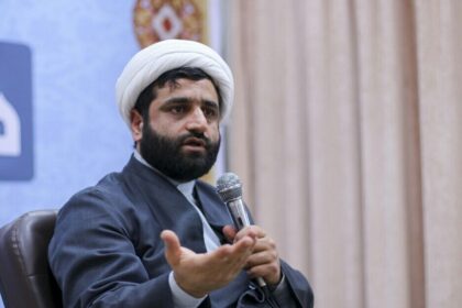 فاواپرس - عضو کارگروه فضای مجازی مجلس خبرگان: مبلغین خود را برای تبلیغ در متاورس آماده کنند
