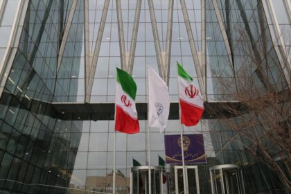 فاواپرس - 5 درصد بورس در اختیار دانش‌بنیان‌ها است