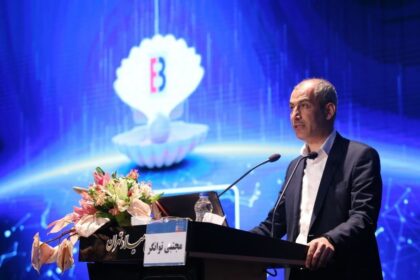فاواپرس - بانک مرکزی باید انحصار شبکه پرداخت را رفع کند