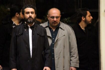 فاواپرس - یک ادعای جنجالی / دو برادر عضو مجاهدین خلق سناریو سریال گاندو را نوشته بودند