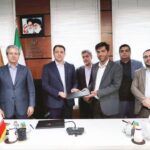 با حضور مدیرعامل بانک آینده از فناورکارت ارتباط فردا رونمایی شد