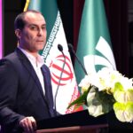 فاواپرس / علیرضا کشاورز: به استقامت و ماندن در مسیر درست اصرار داریم